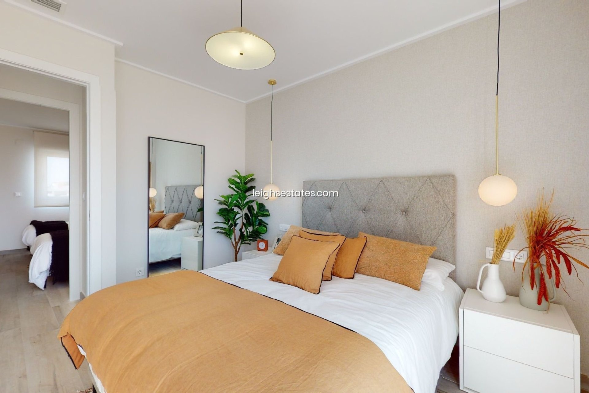 Neue Gebäude - Stadthaus -
Pilar de la Horadada