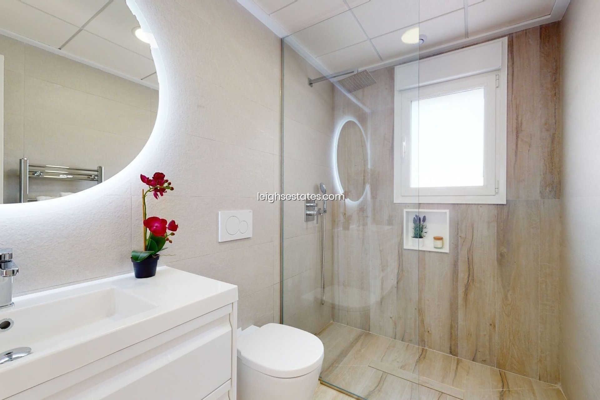 Neue Gebäude - Stadthaus -
Pilar de la Horadada