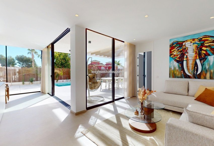 Obra nueva - Villa -
Orihuela Costa - Lomas de Cabo Roig