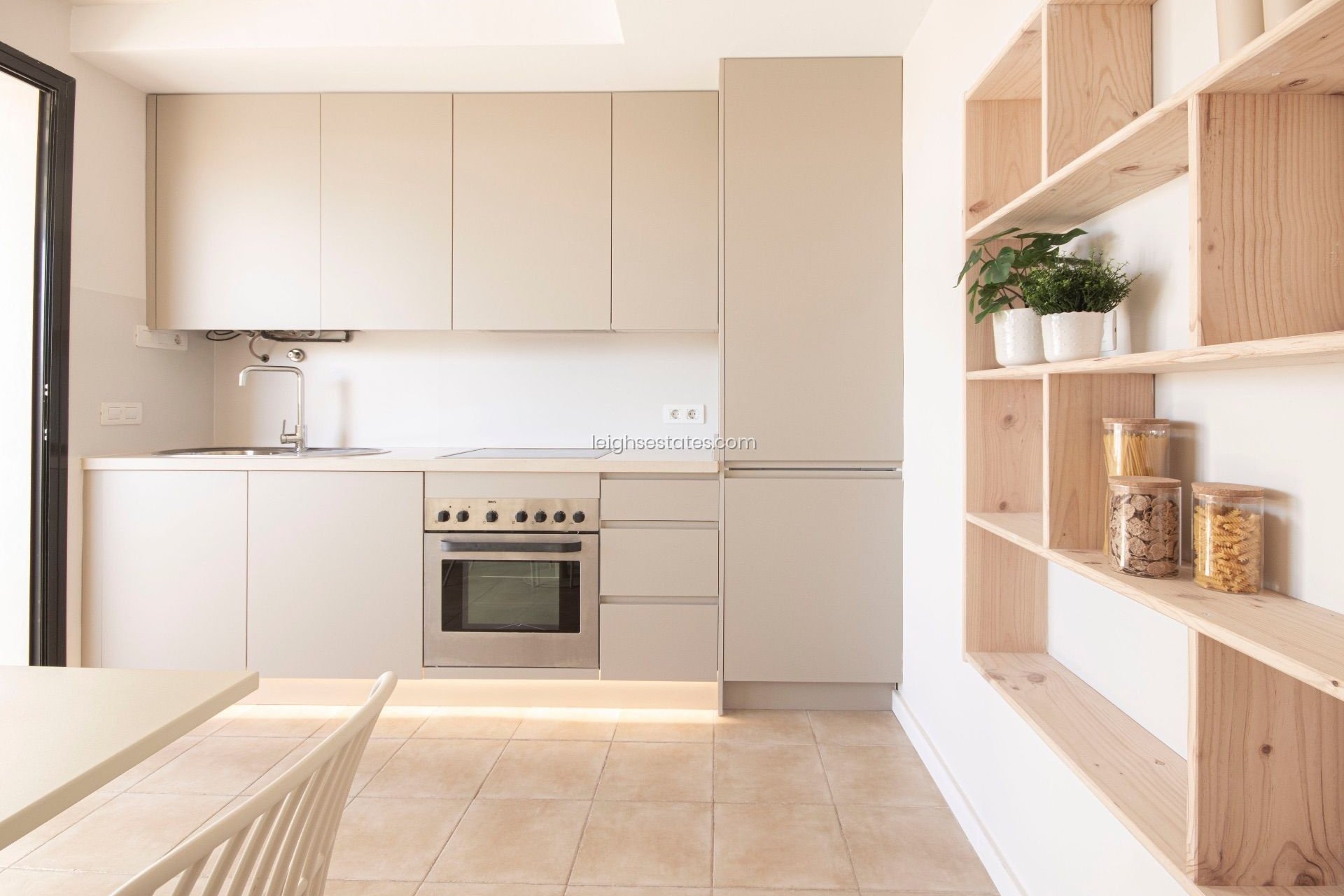 Resale - Apartment / flat -
Corvera