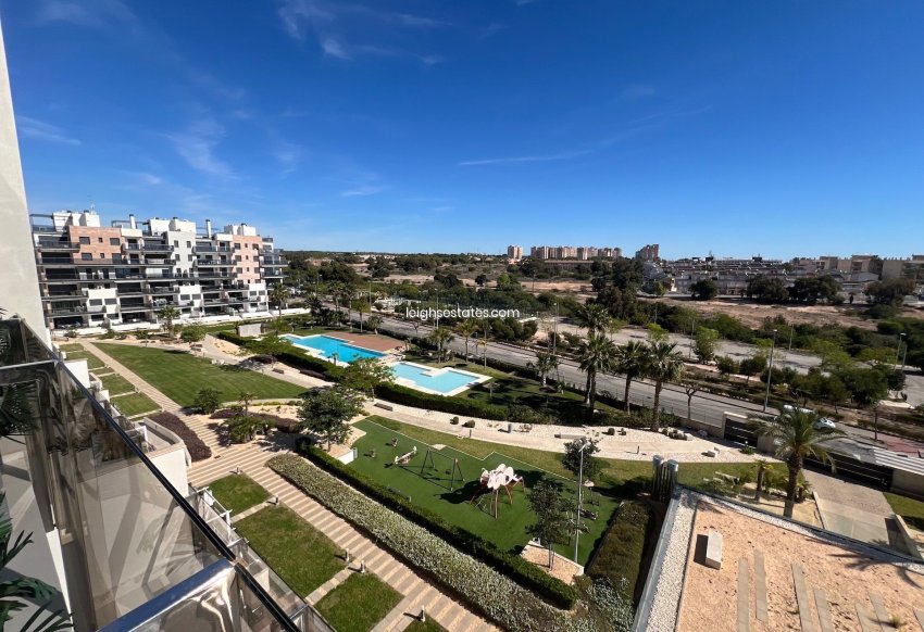 Resale - Apartment / flat -
Mil Palmeras