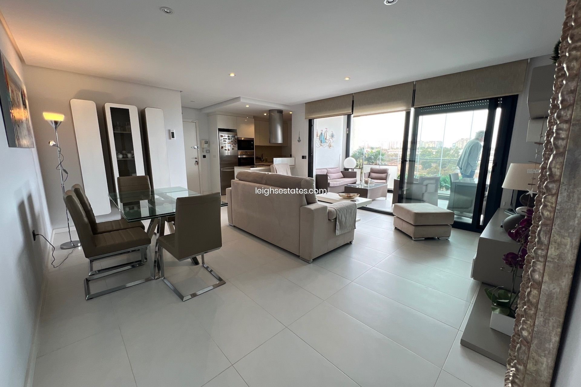 Resale - Apartment / flat -
Mil Palmeras