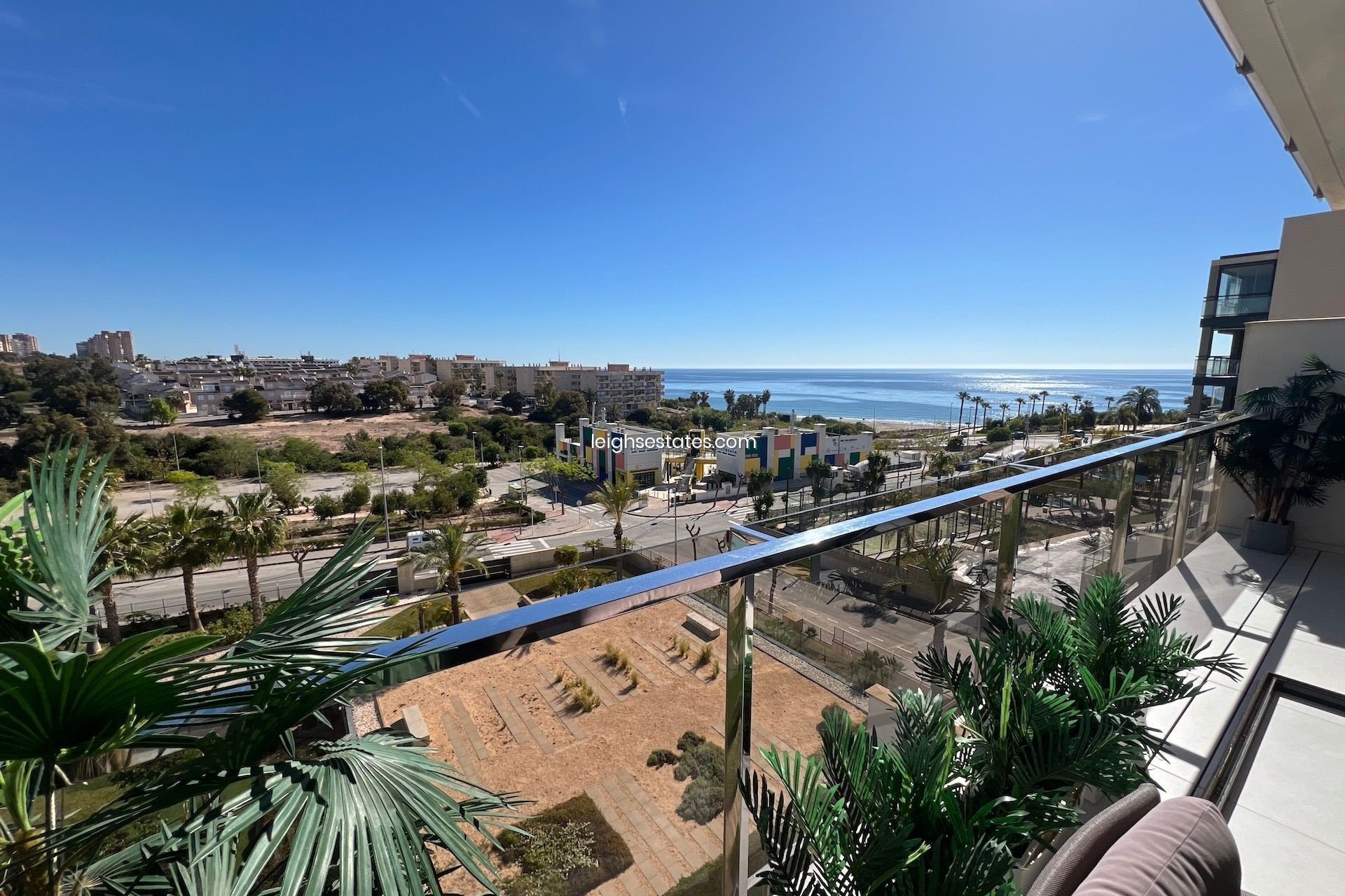 Resale - Apartment / flat -
Mil Palmeras