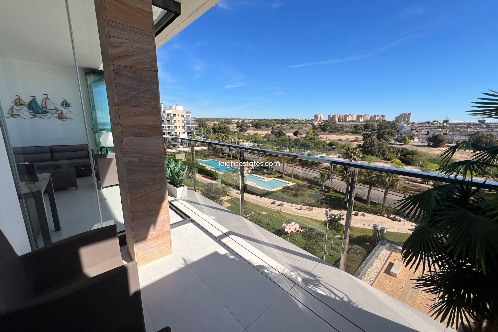 Resale - Apartment / flat -
Mil Palmeras