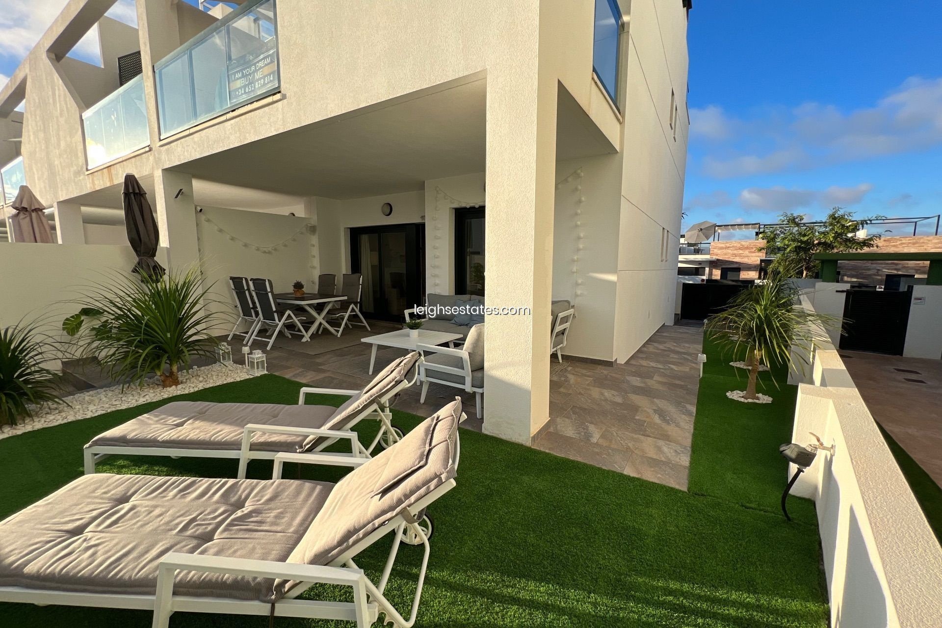 Resale - Apartment / flat -
Mil Palmeras