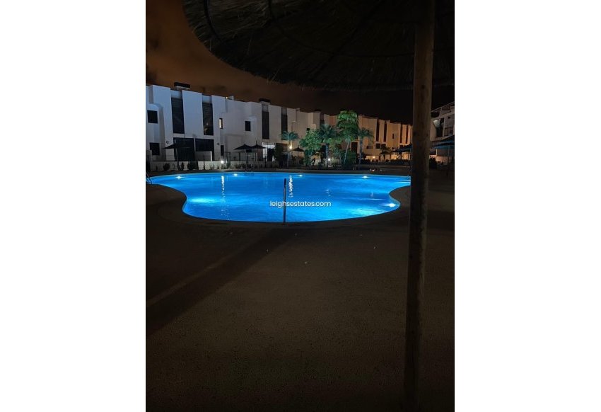 Resale - Apartment / flat -
Mil Palmeras