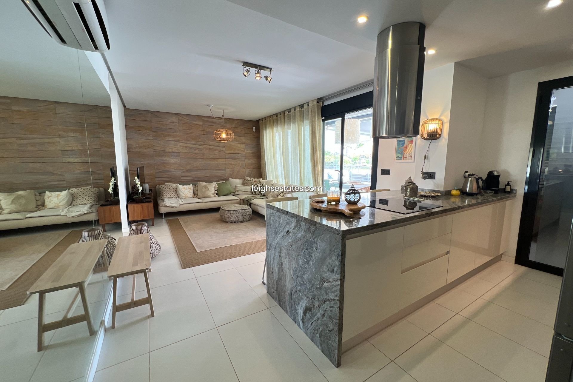 Resale - Apartment / flat -
Mil Palmeras