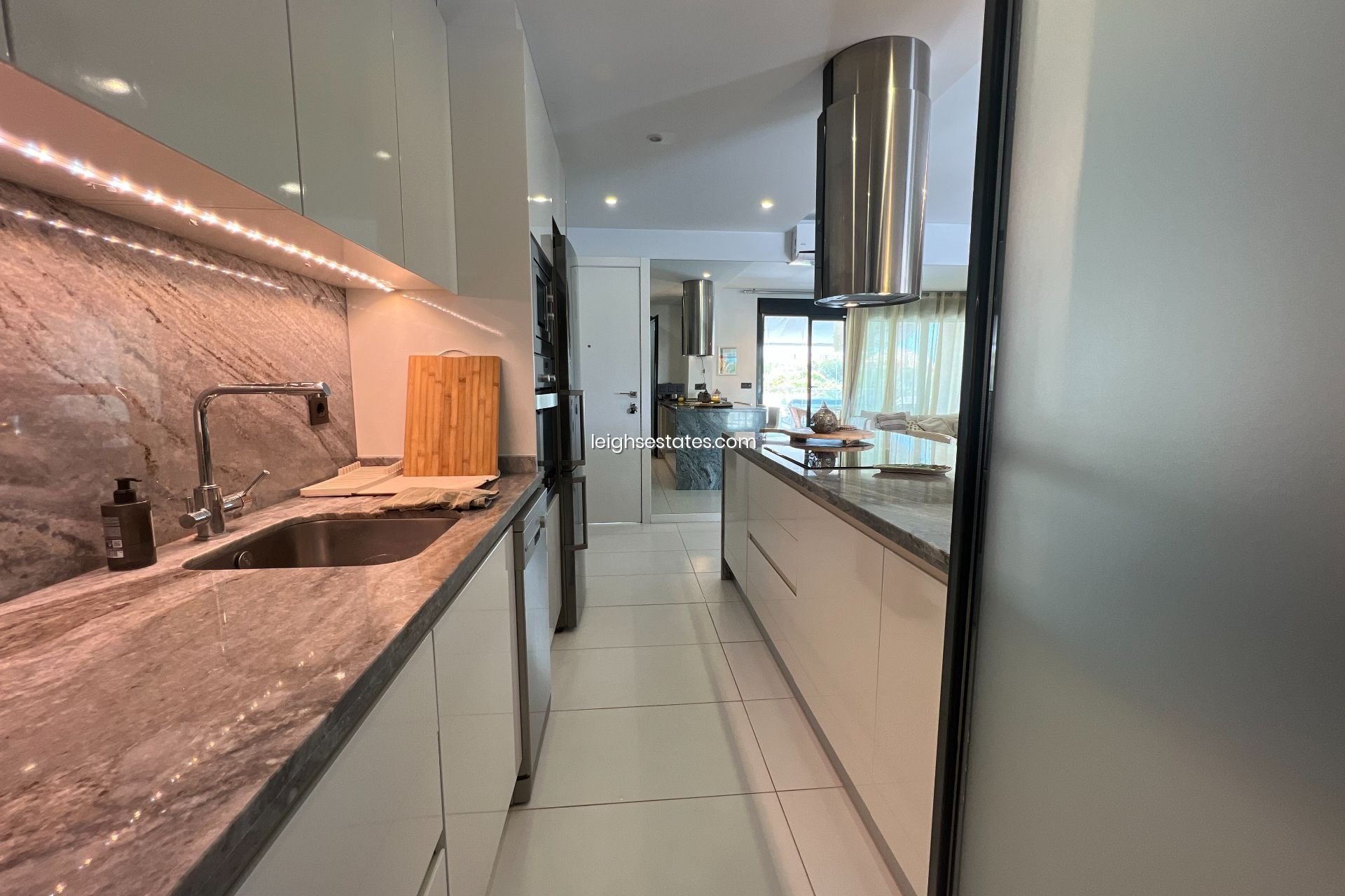 Resale - Apartment / flat -
Mil Palmeras