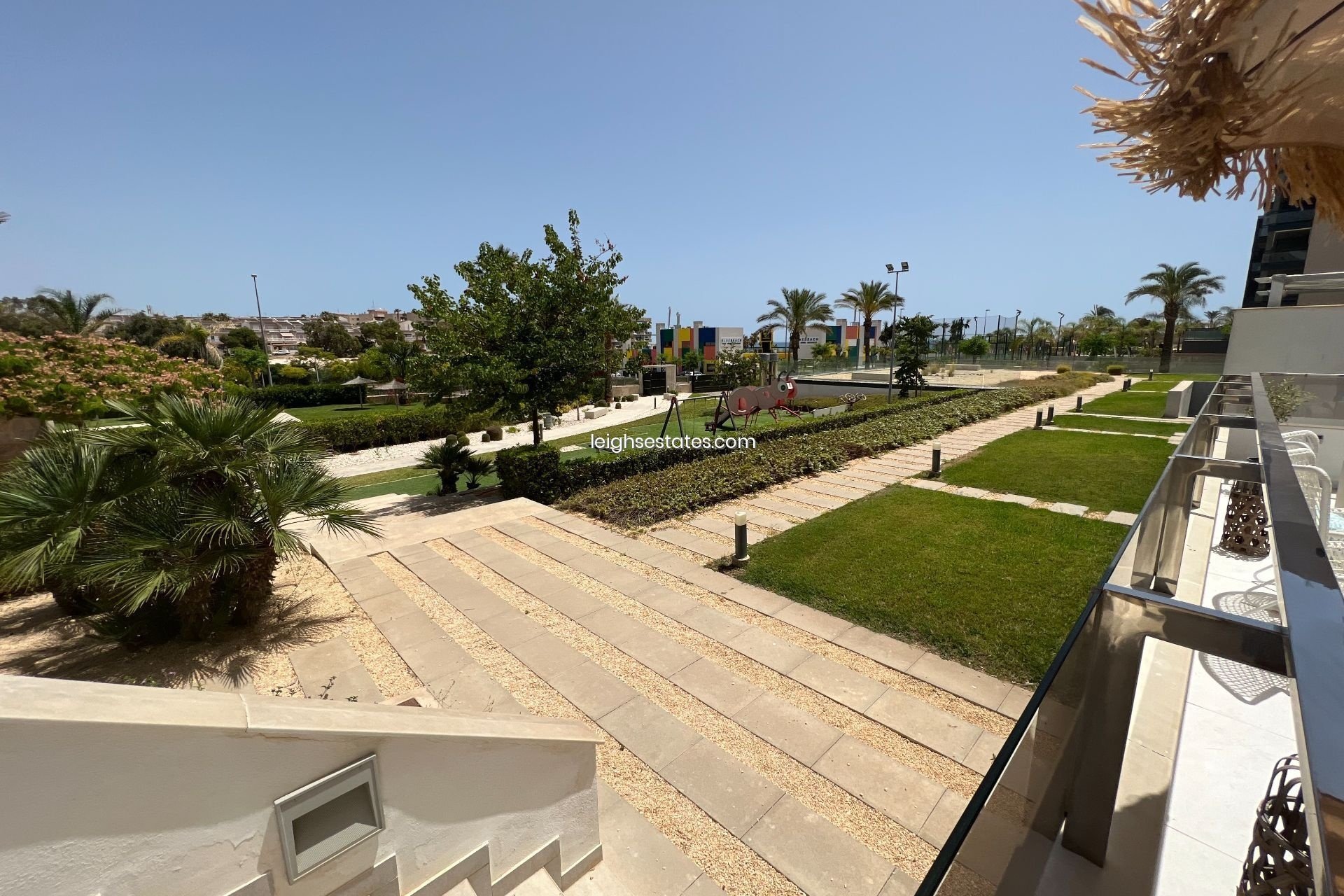 Resale - Apartment / flat -
Mil Palmeras