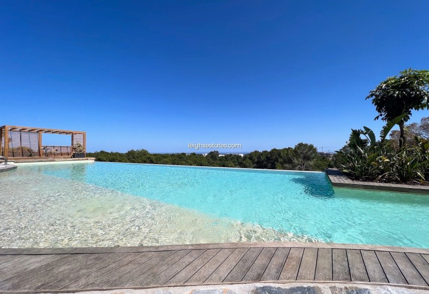 Resale - Apartment / flat -
San Miguel de Salinas - Las Colinas Golf &amp; Country Club