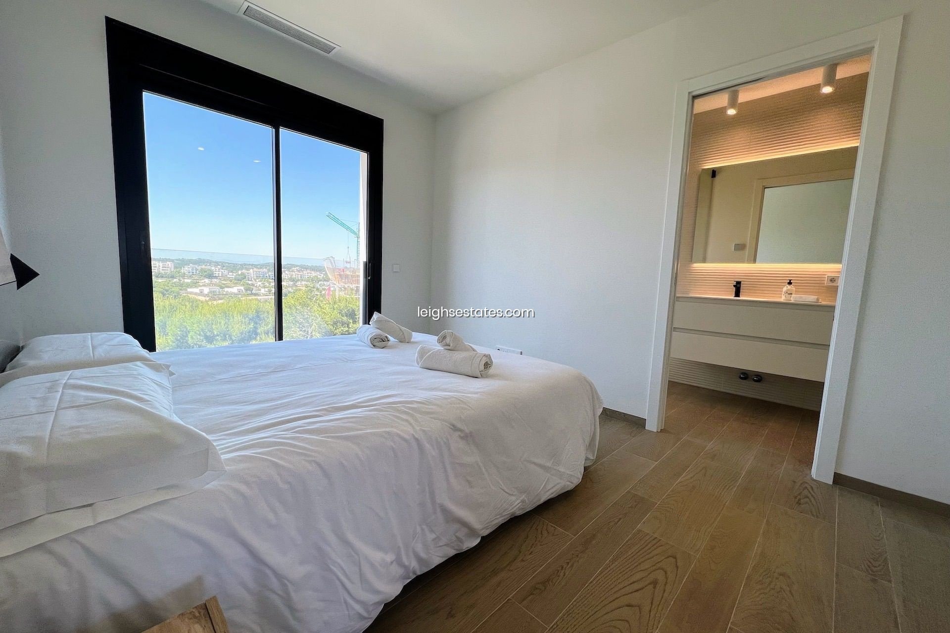 Resale - Apartment / flat -
San Miguel de Salinas - Las Colinas Golf &amp; Country Club