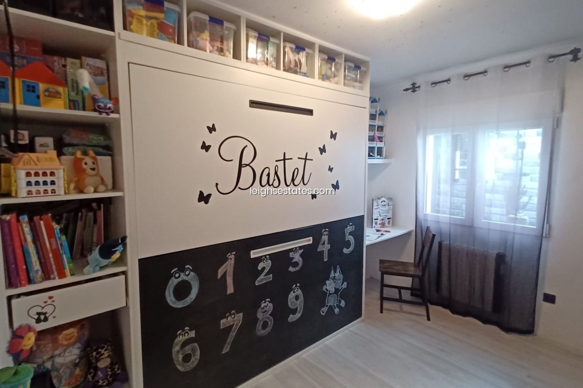 Resale - Apartment / flat -
Torre de la Horadada