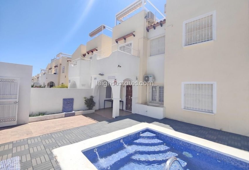 Resale - Apartment / flat -
Villamartin