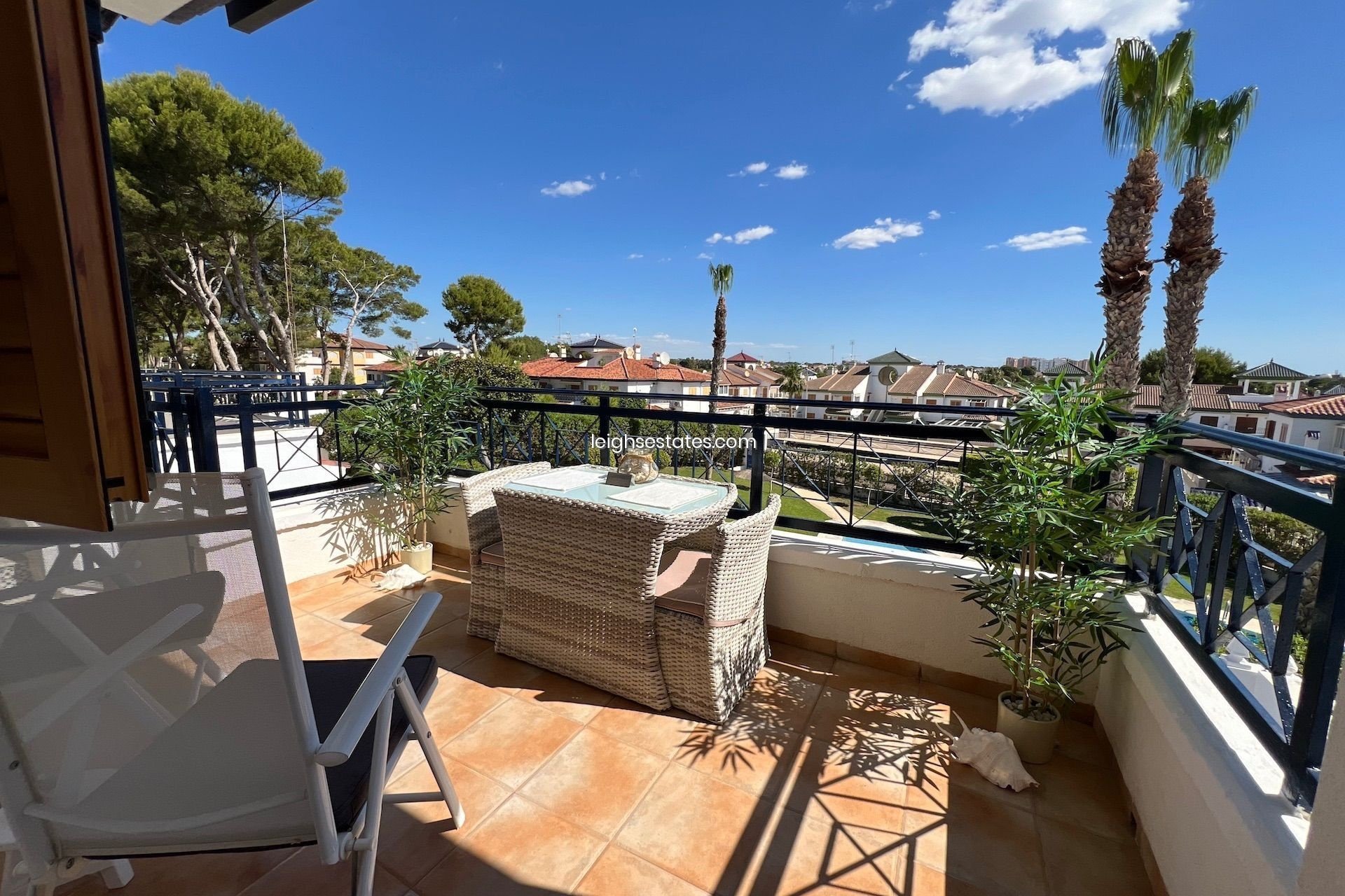 Resale - Apartment  -
Mil Palmeras