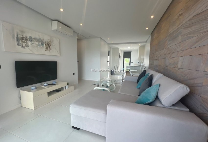 Resale - Apartment  -
Mil Palmeras