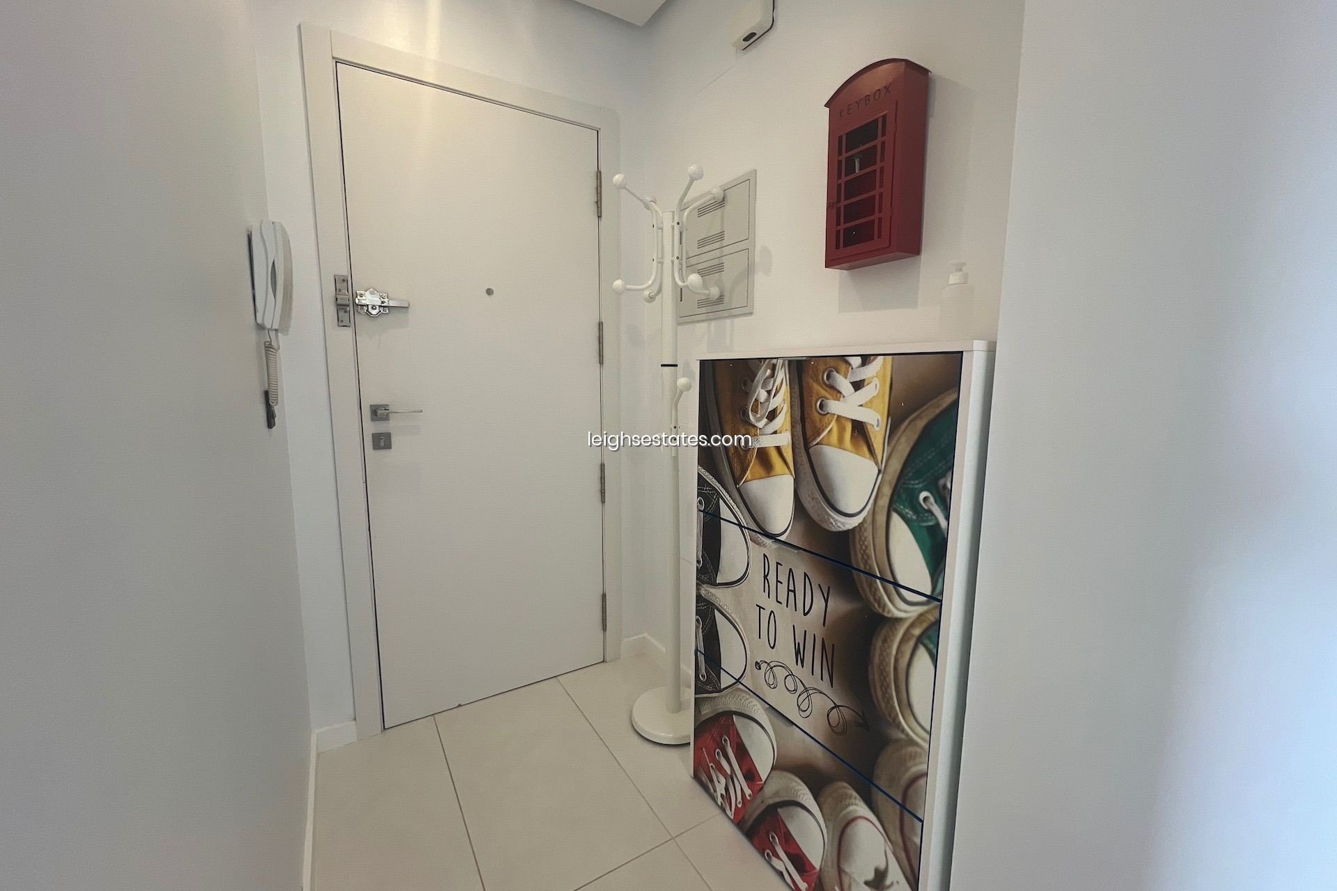 Resale - Apartment  -
Mil Palmeras