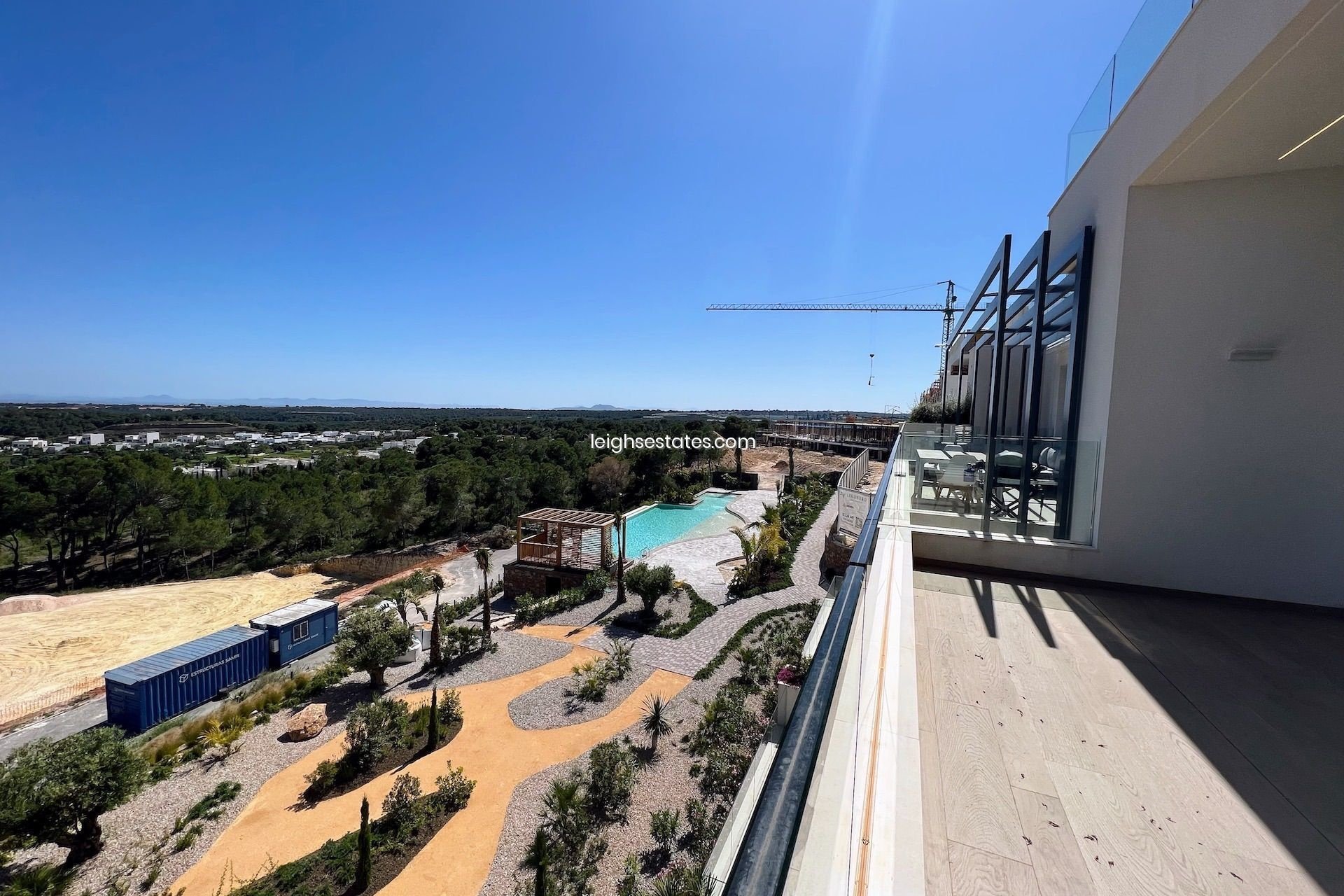 Resale - Apartment  -
San Miguel de Salinas - Las Colinas Golf &amp; Country Club