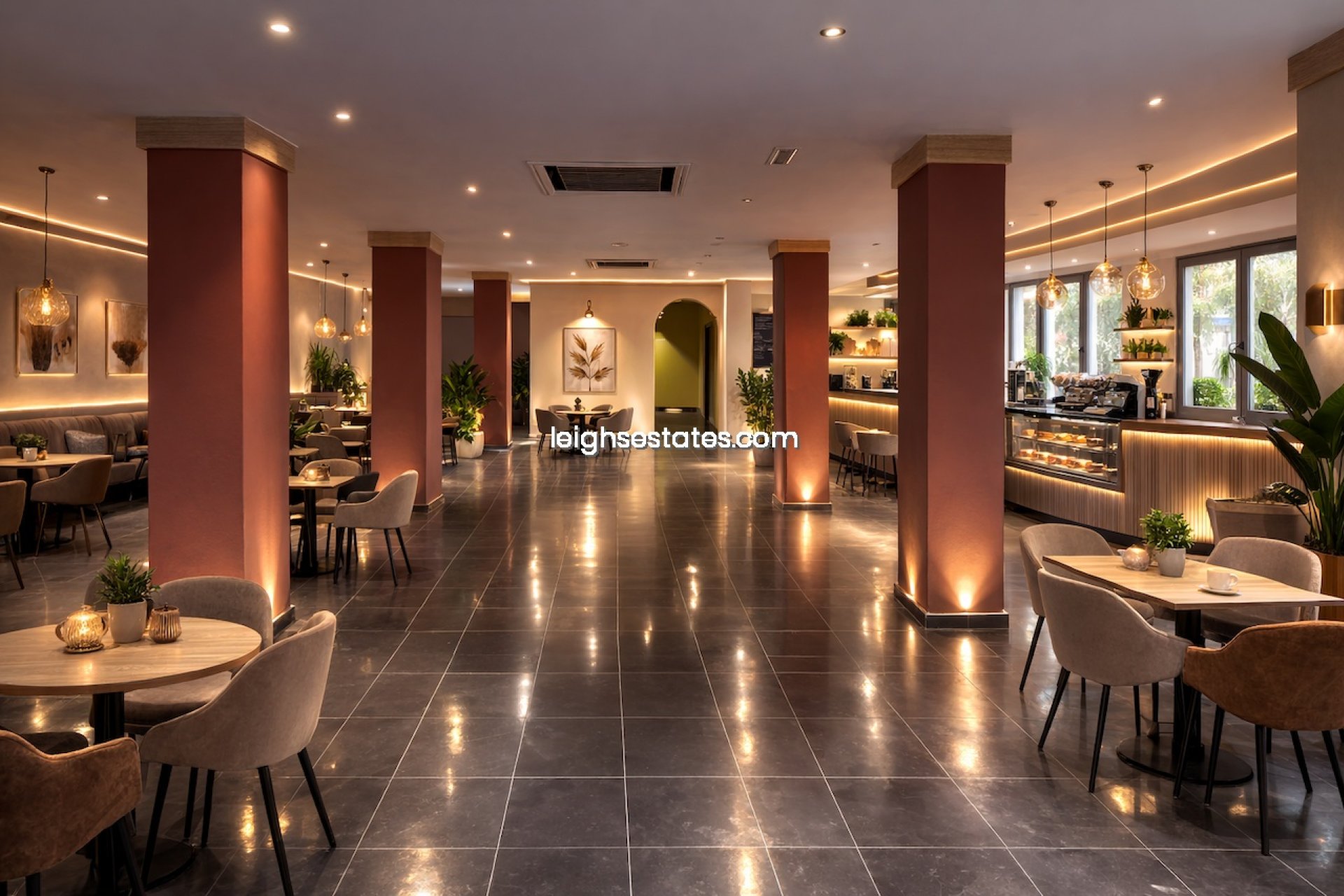 Resale - Commercial -
San Miguel de Salinas