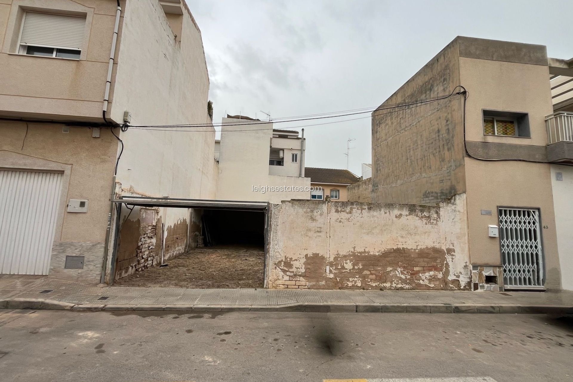 Resale - Plot / Land -
San Pedro del Pinatar