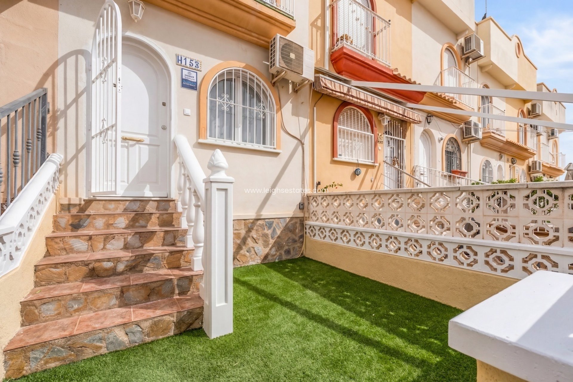Resale - Townhouse -
Orihuela Costa - Playa Flamenca