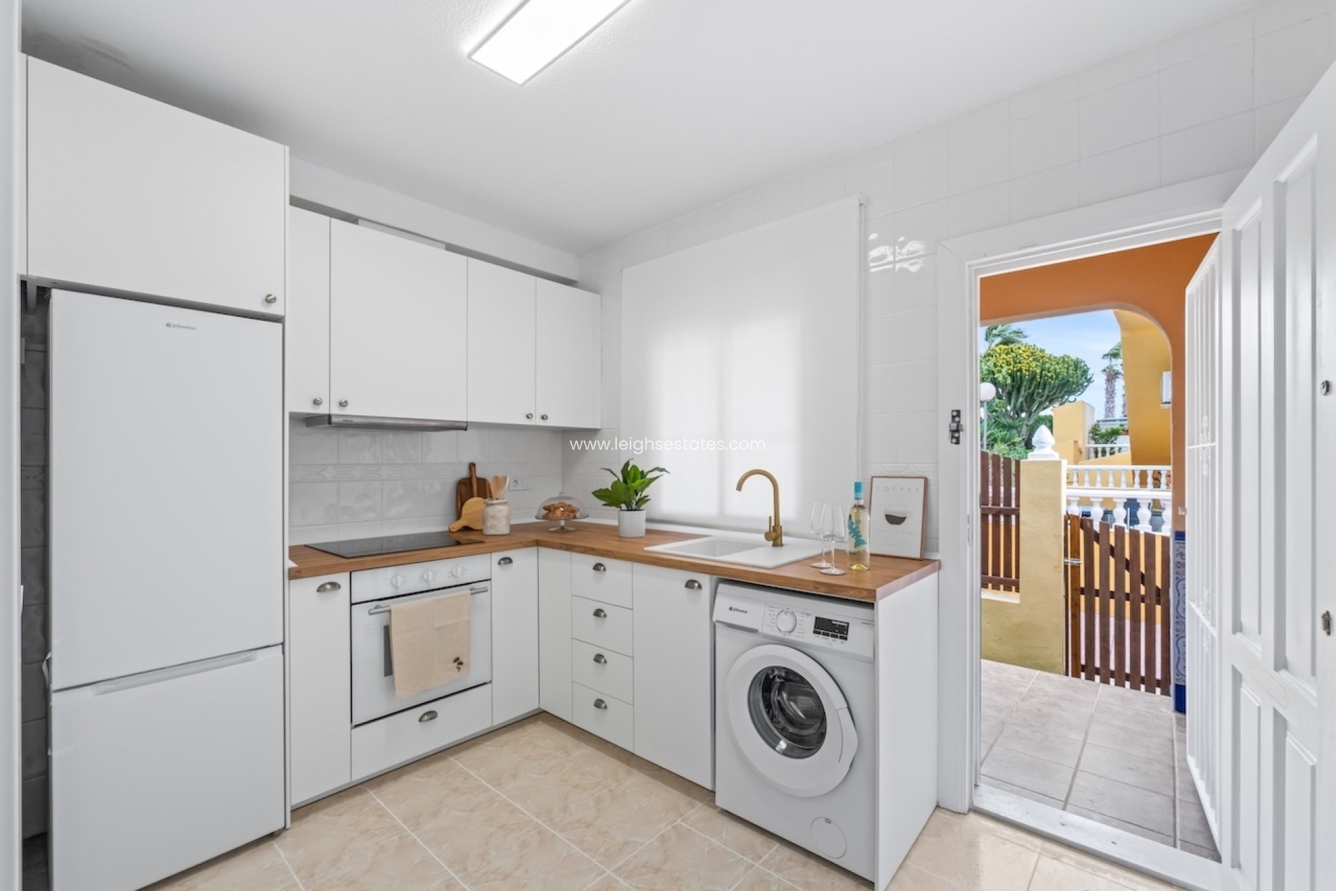 Resale - Townhouse -
Orihuela Costa - Playa Flamenca