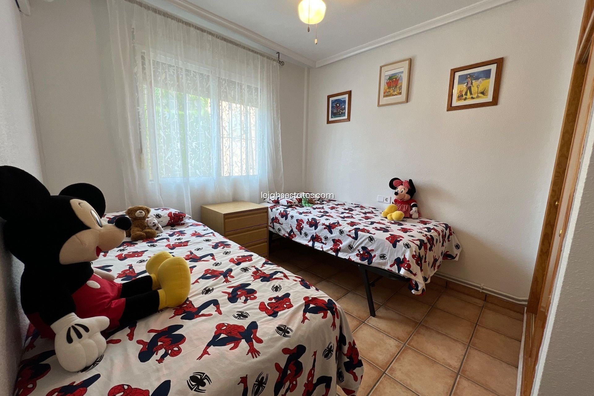 Resale - Villa -
Torre de la Horadada