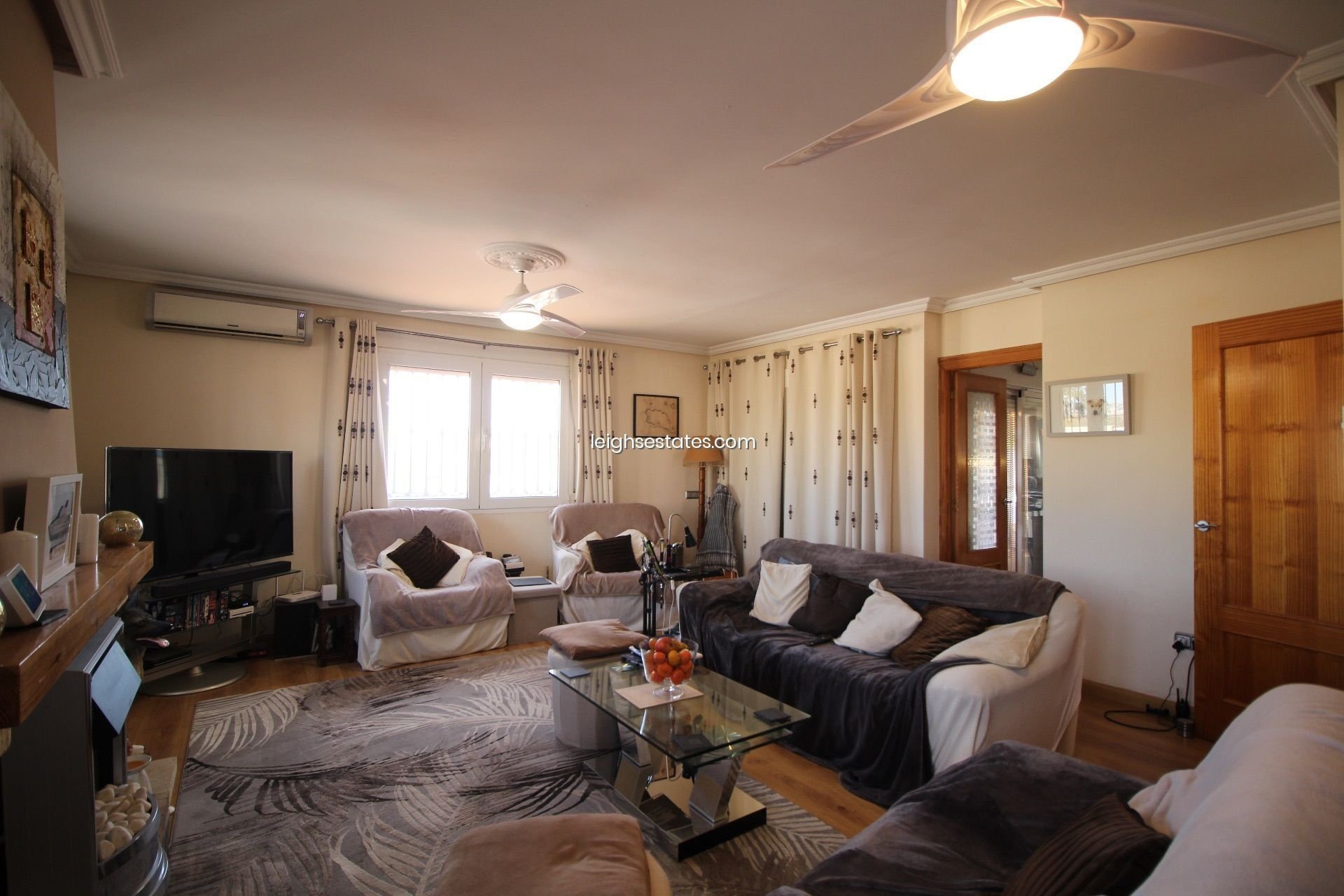 Resale - Villa -
Torrevieja - Los Balcones