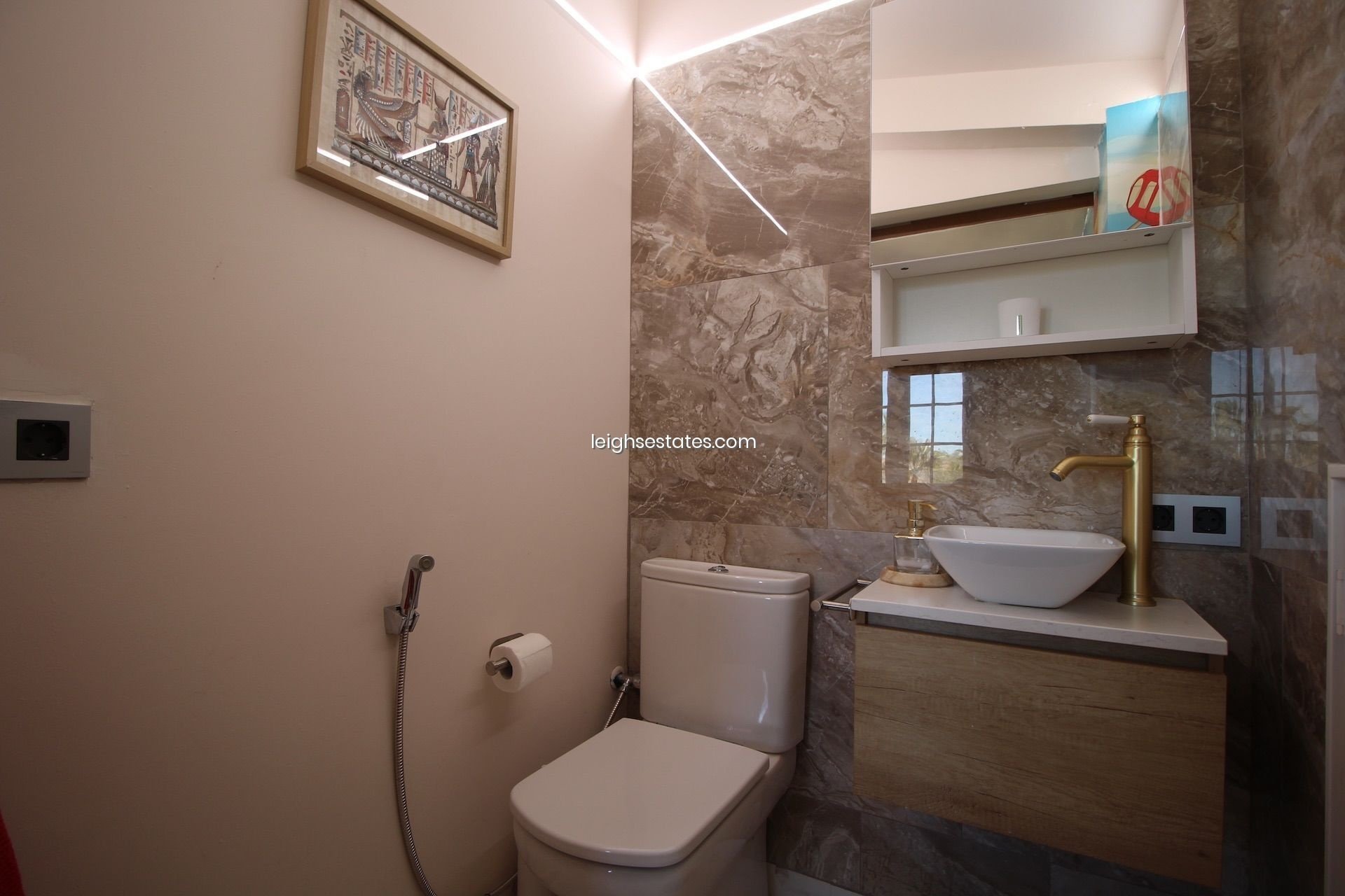 Resale - Villa -
Villamartin - Las Ramblas Golf