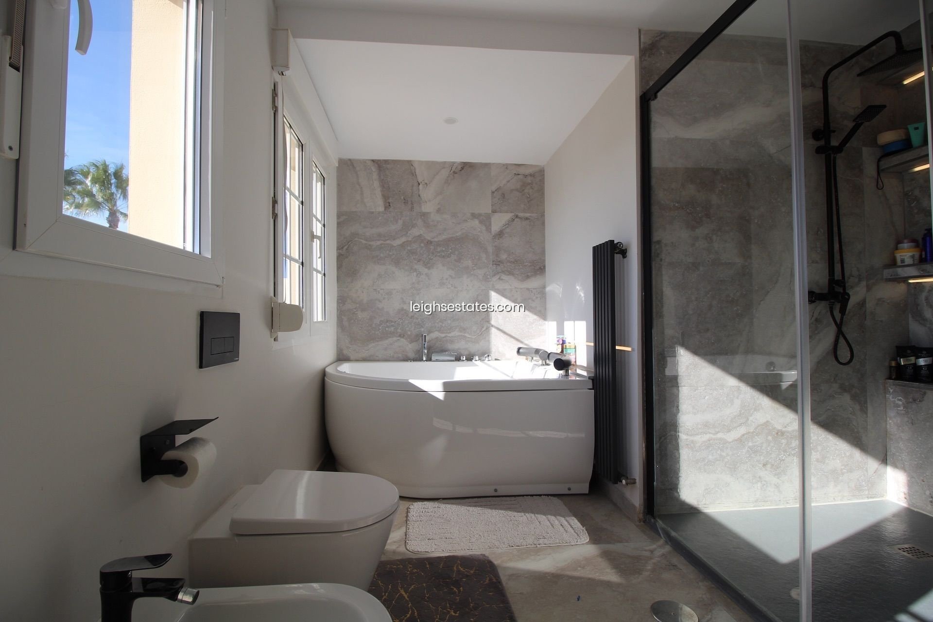 Resale - Villa -
Villamartin - Las Ramblas Golf