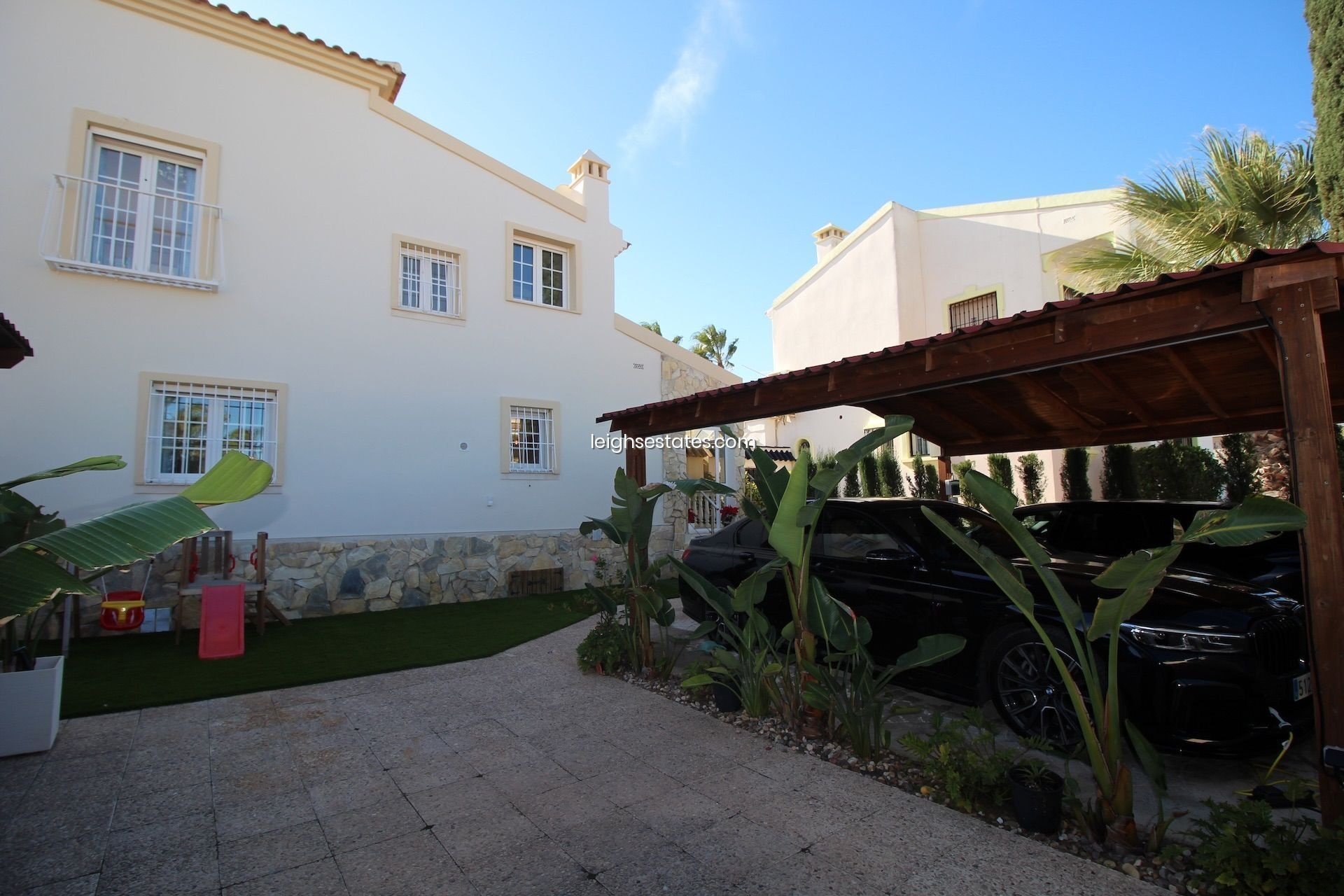 Resale - Villa -
Villamartin - Las Ramblas Golf