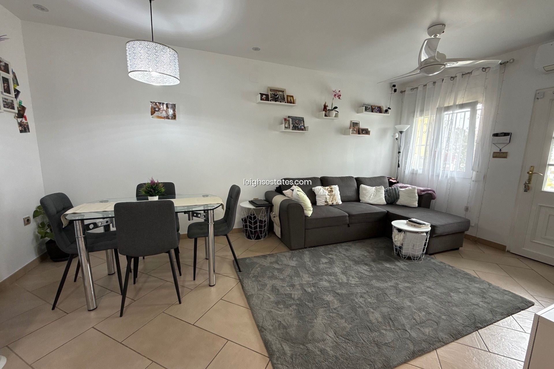 Reventa - Adosado -
Playa Flamenca