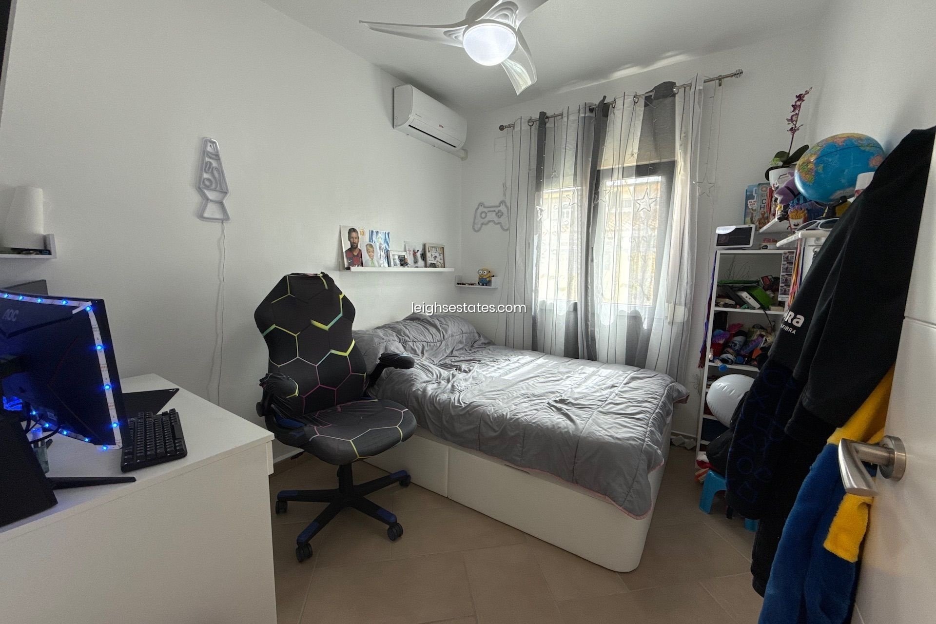 Reventa - Adosado -
Playa Flamenca