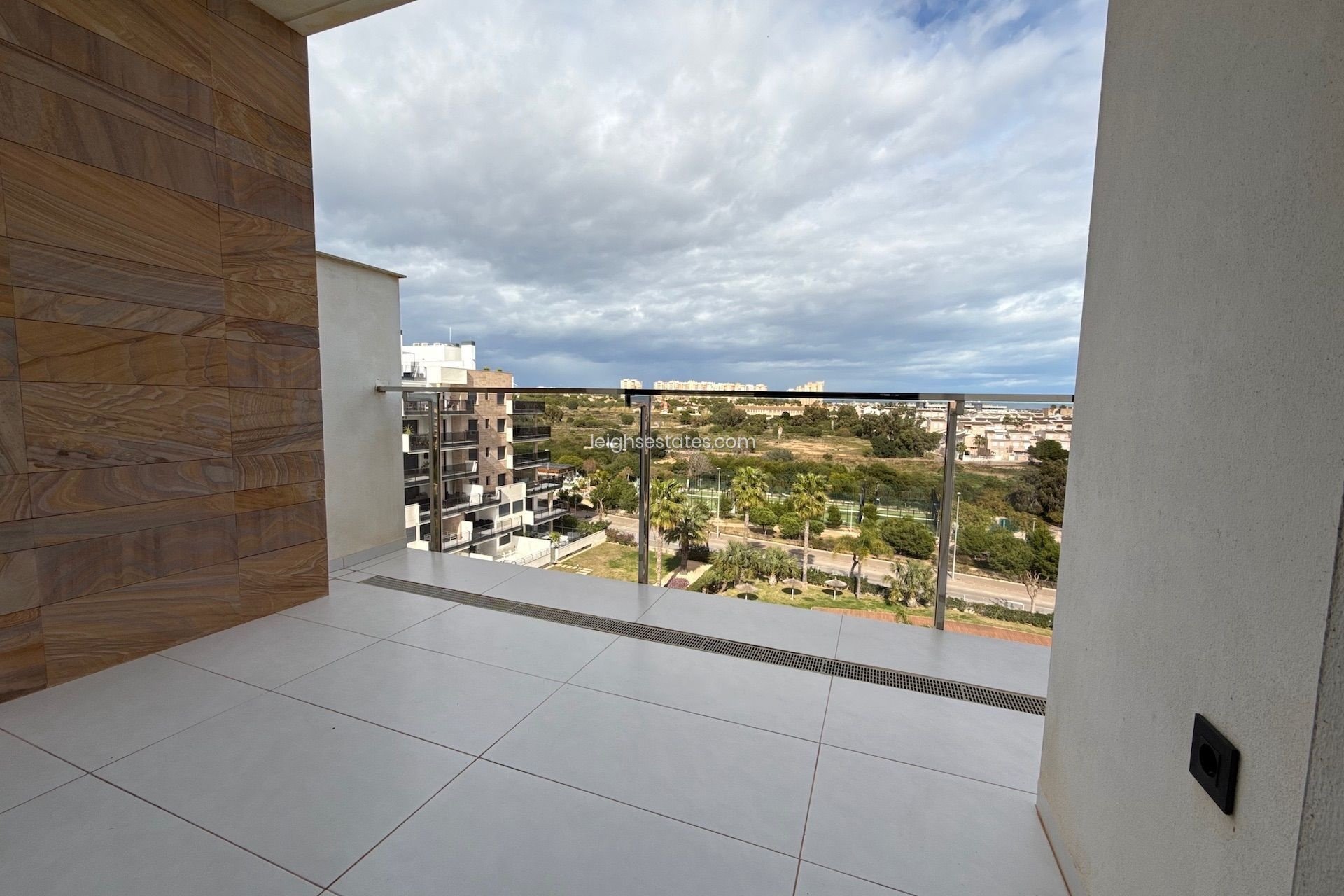 Reventa - Apartamento / piso -
Mil Palmeras