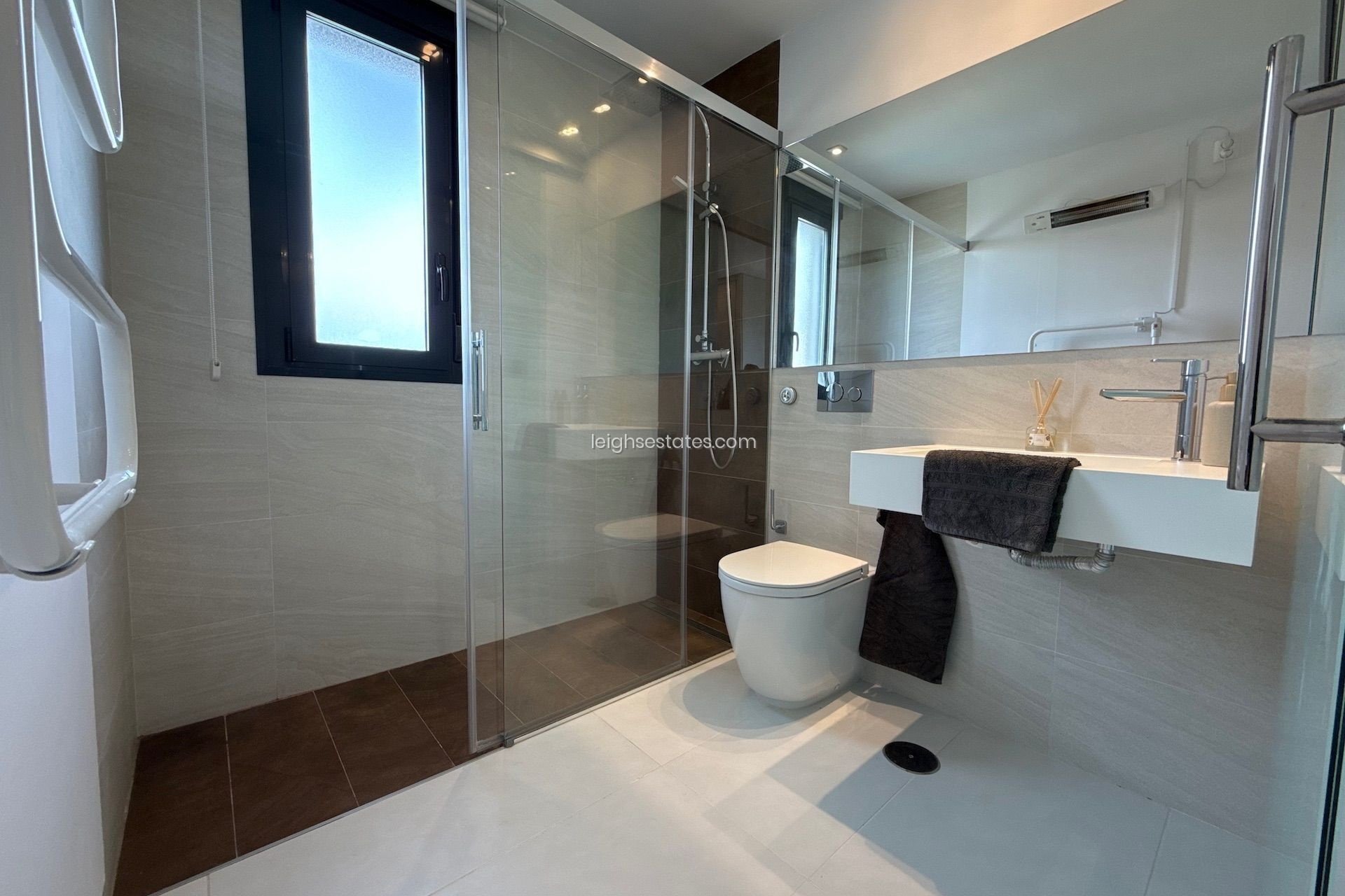 Reventa - Apartamento / piso -
Mil Palmeras