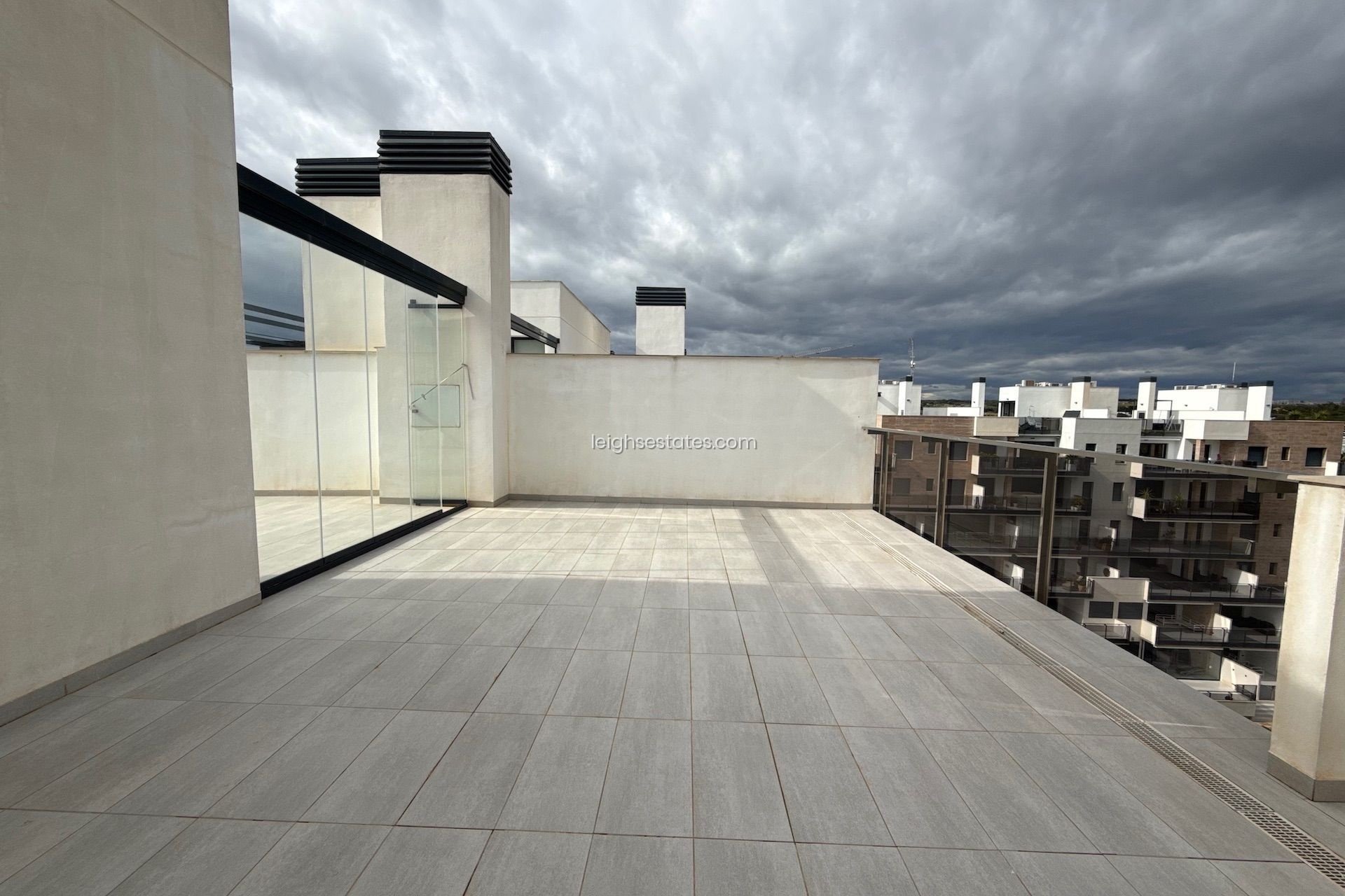 Reventa - Apartamento / piso -
Mil Palmeras