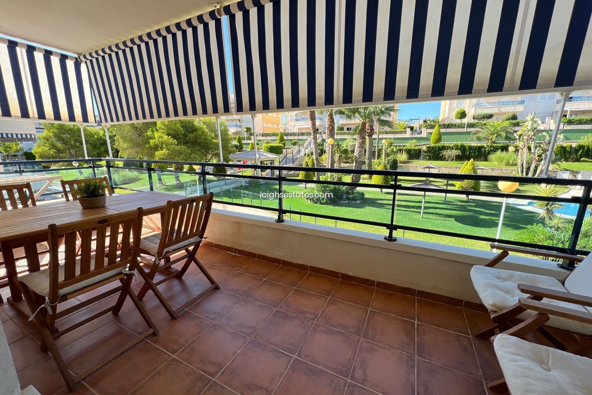 Reventa - Apartamento / piso -
Mil Palmeras