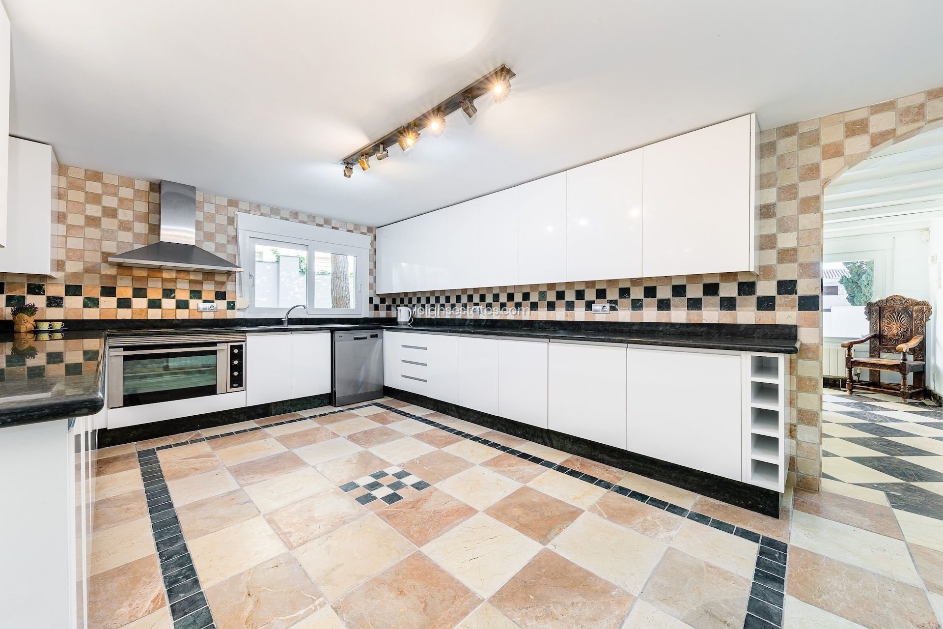 Reventa - Villa -
Dehesa de Campoamor