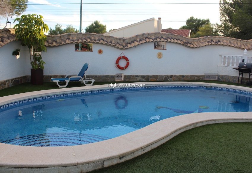 Reventa - Villa -
El Pinar de Campoverde