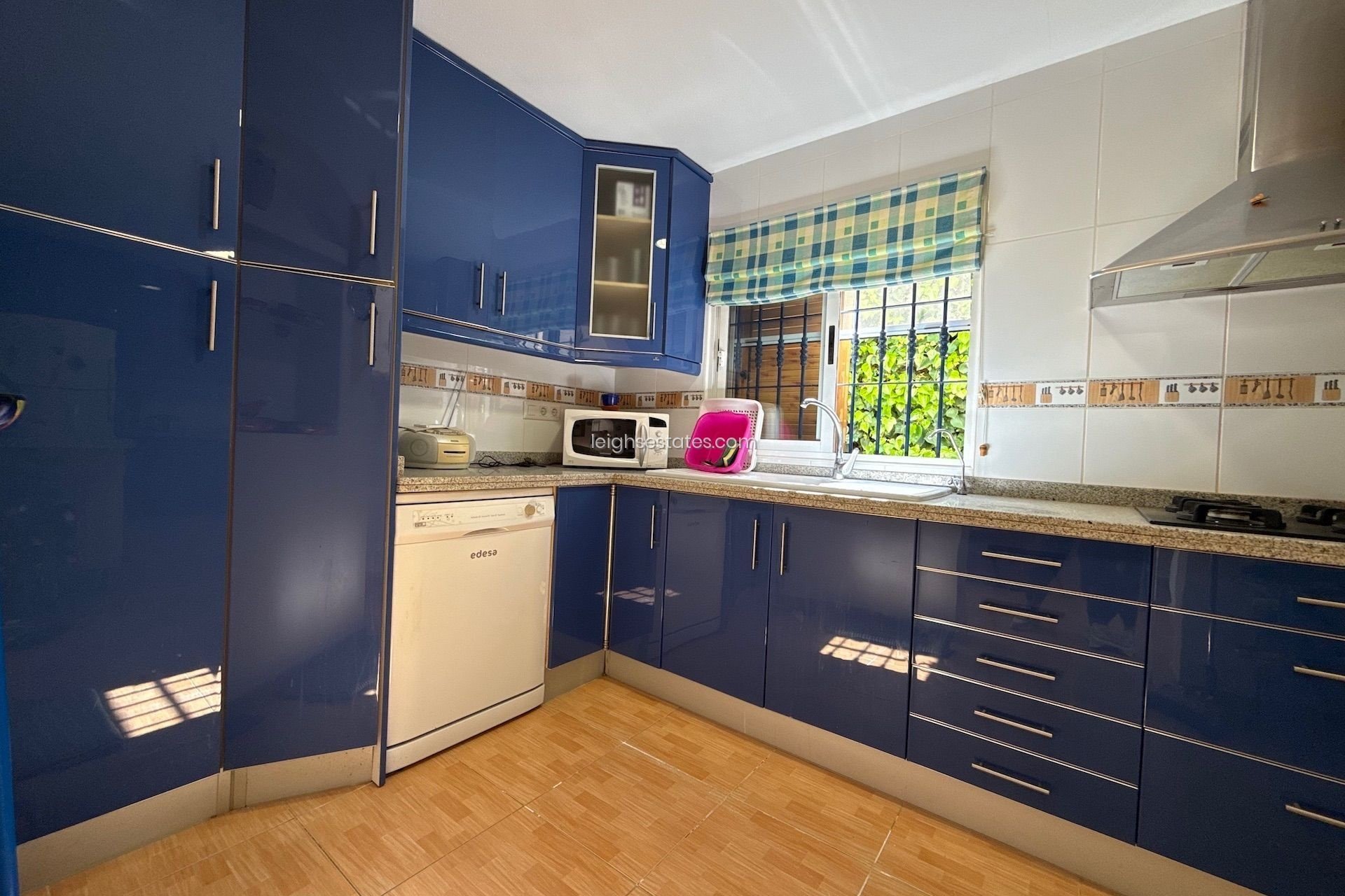 Reventa - Villa -
Mil Palmeras