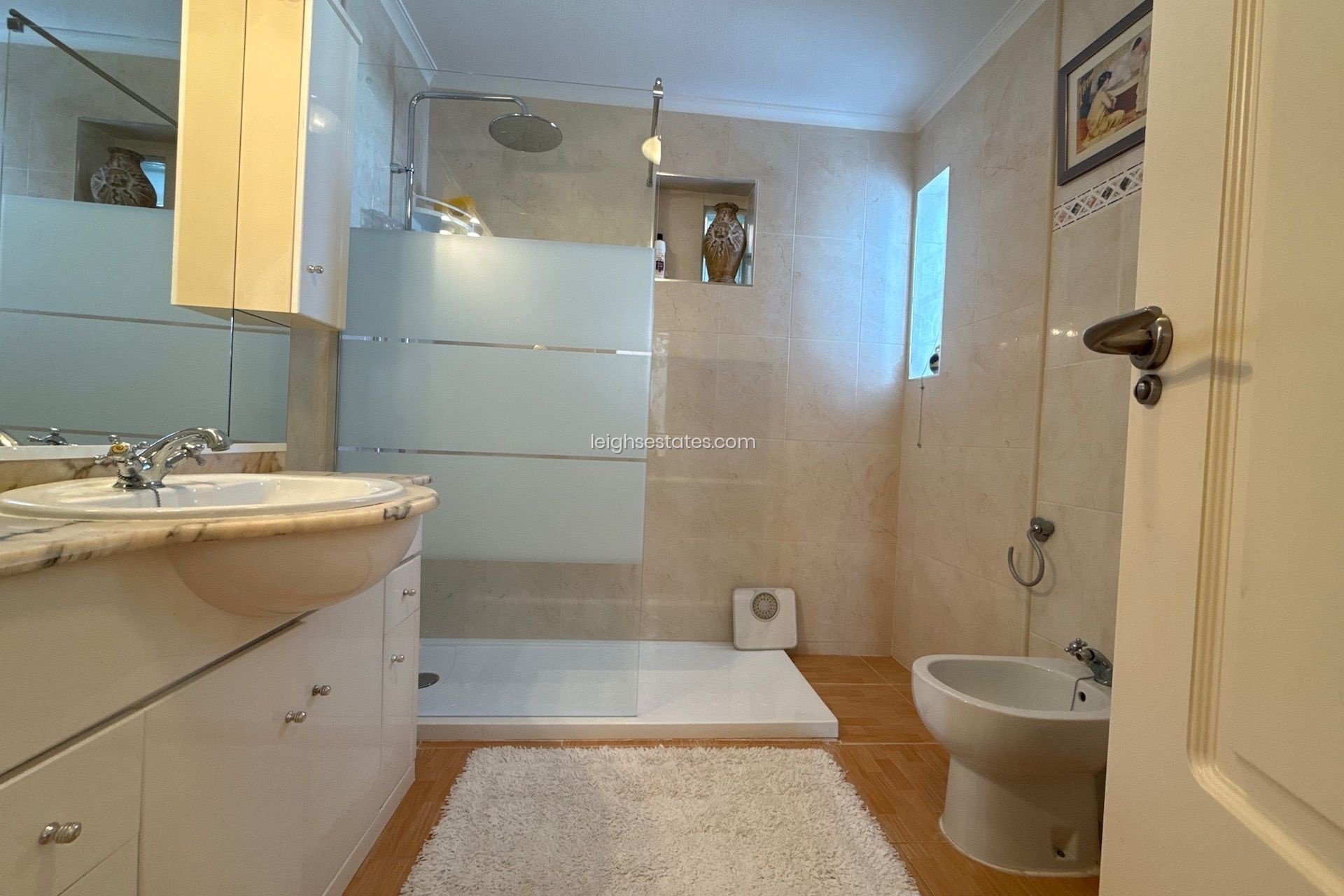 Reventa - Villa -
Mil Palmeras