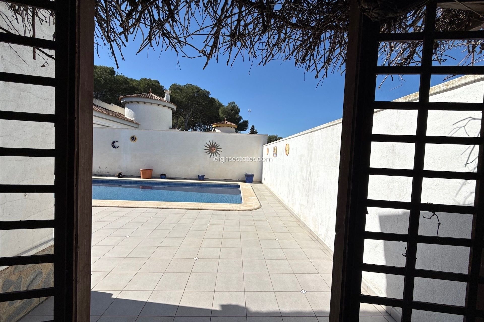 Reventa - Villa -
Mil Palmeras