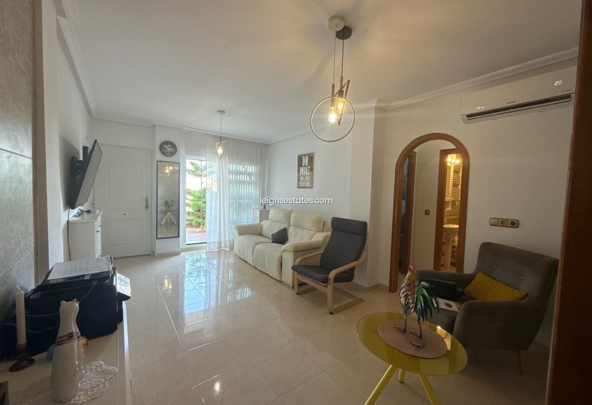 Revente - Appartement -
Orihuela Costa - Lomas de Cabo Roig