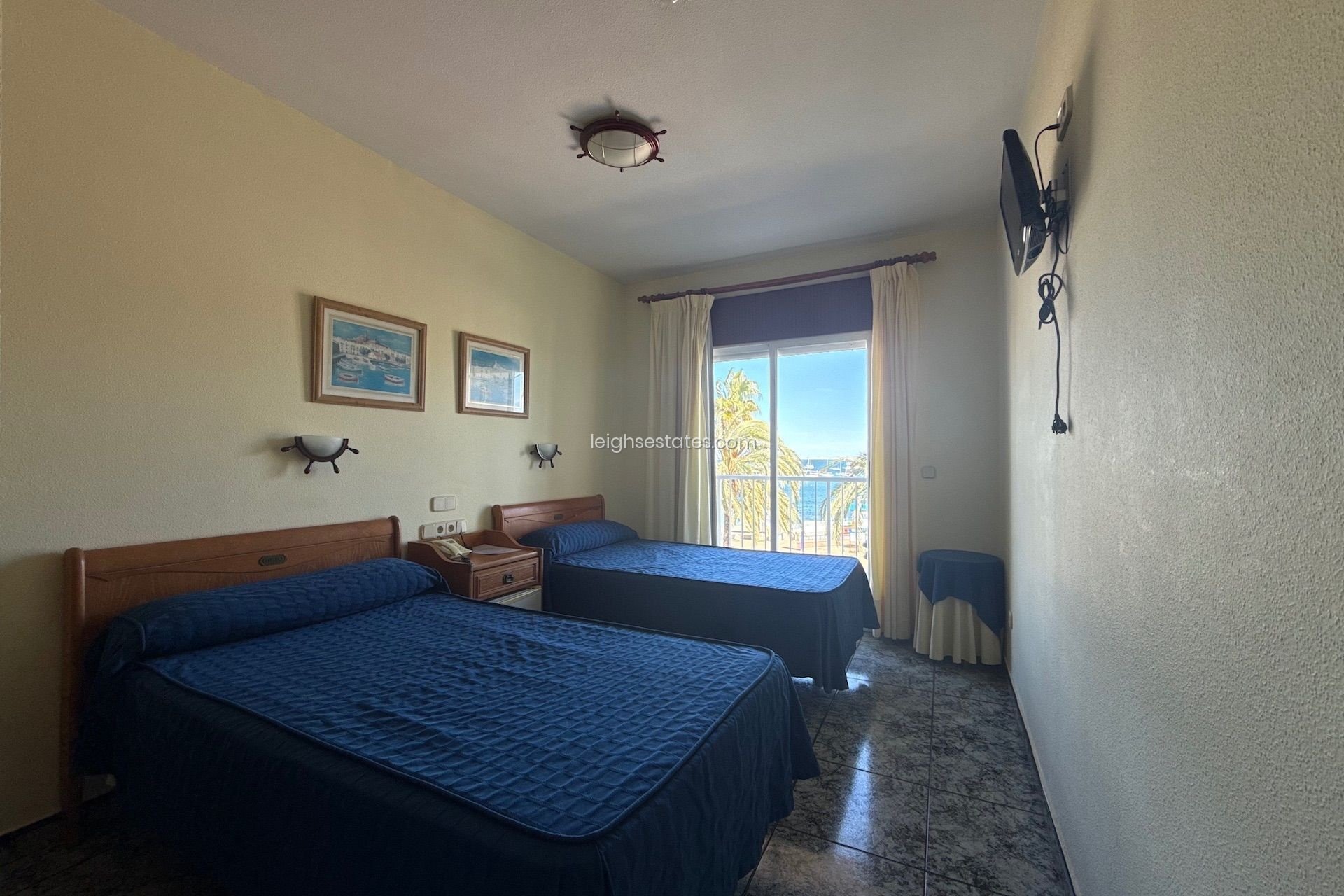 Revente - Commercial -
San Javier