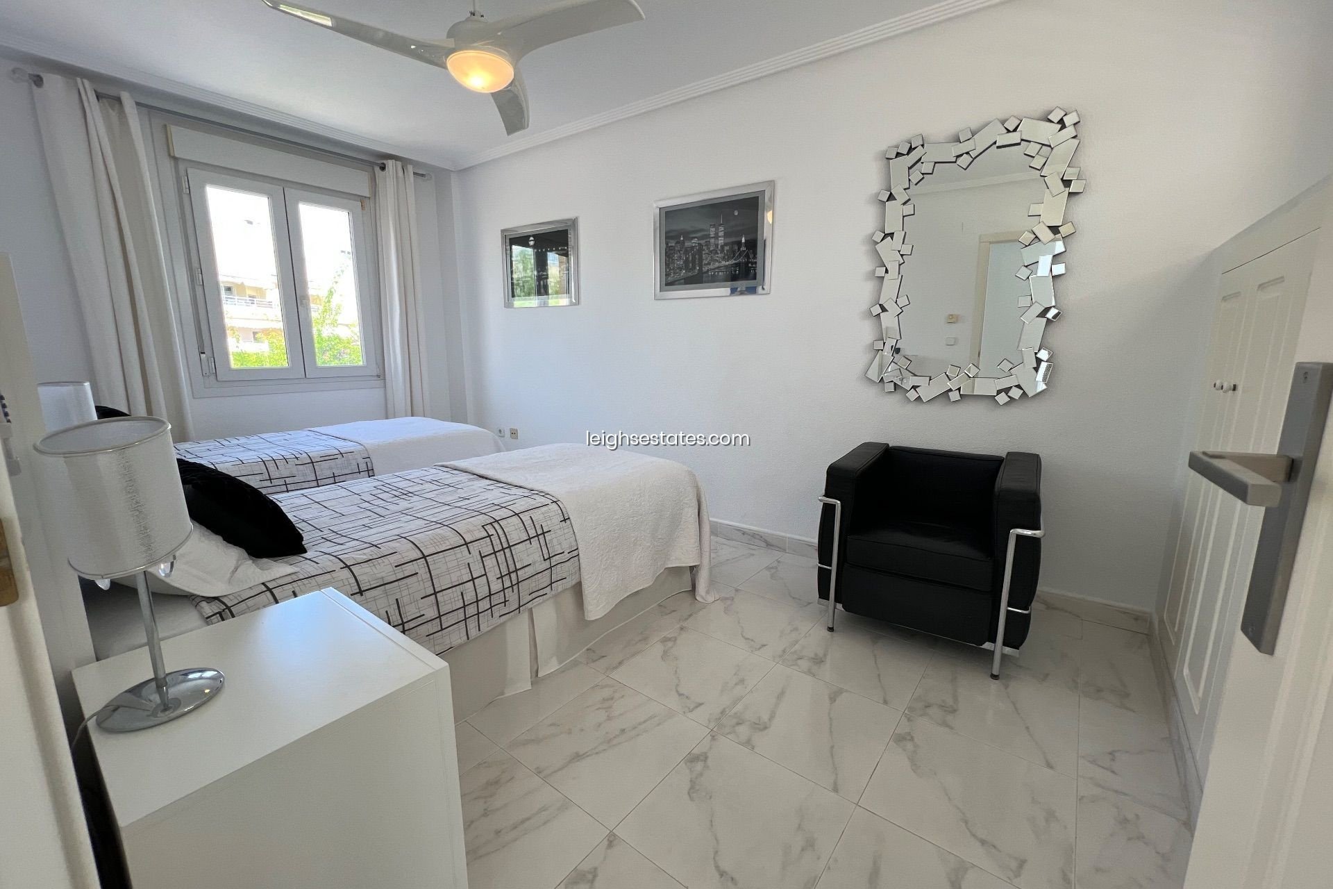 Revente - Maison de ville -
Dehesa de Campoamor