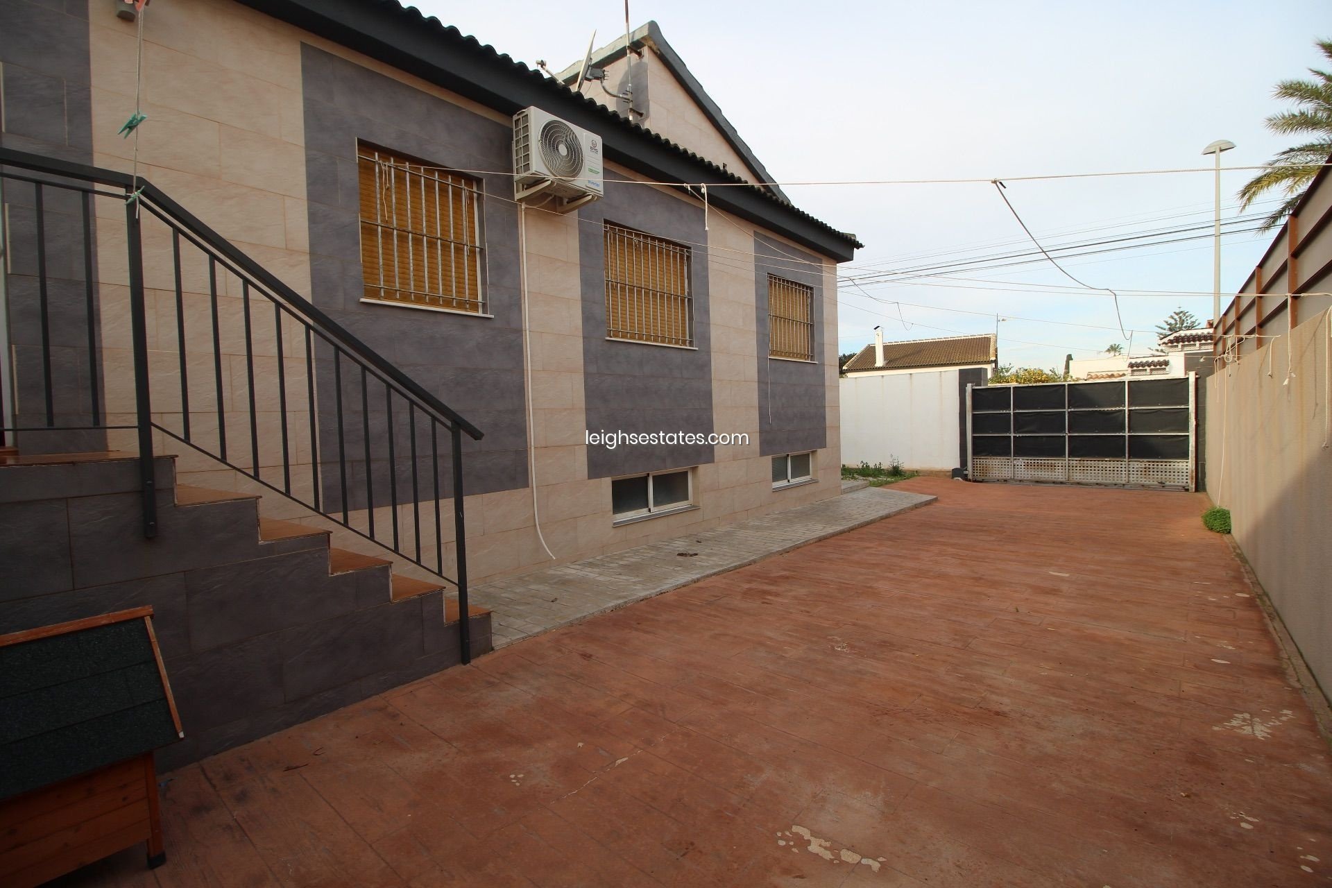 Revente - Villa -
Torrevieja - Los Balcones