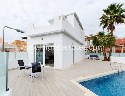 Townhouse - New Build -  -
                Torrevieja