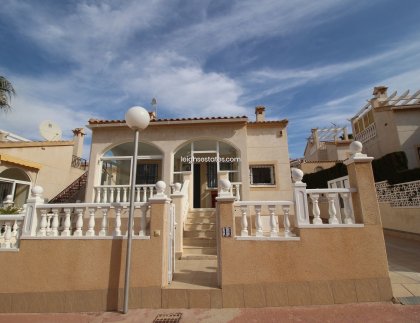 Villa - Resale - Orihuela Costa - Los Altos