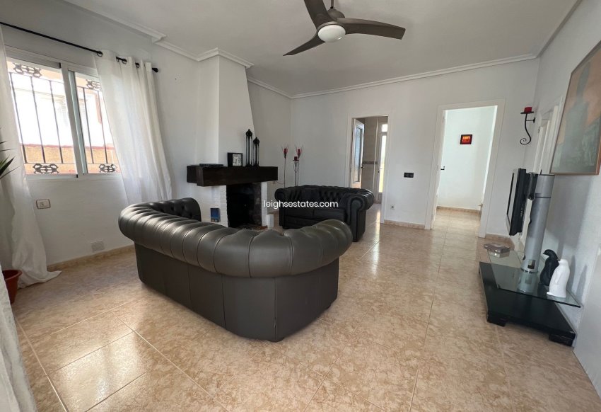 Wiederverkauf - Villa -
Orihuela Costa - Lomas de Cabo Roig