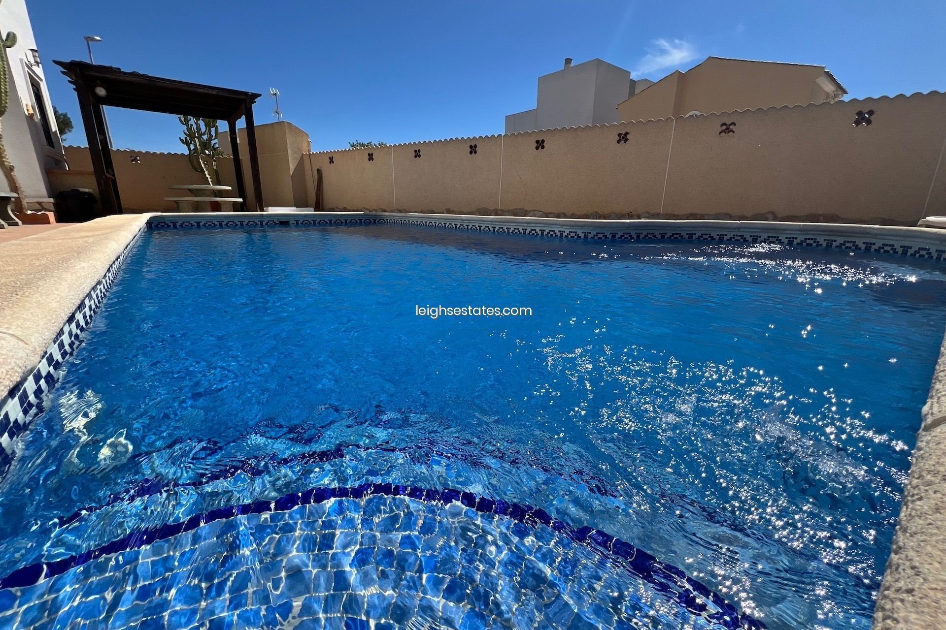 Wiederverkauf - Villa -
Orihuela Costa - Lomas de Cabo Roig