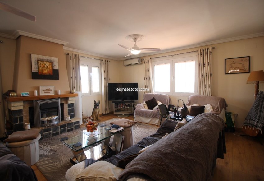 Wiederverkauf - Villa -
Torrevieja - Los Balcones